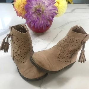 Toddler boots